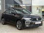 Volkswagen T-Roc 1.5 TSI Sport Business R 2XR-LINE,DSG,NAV/CAM,19INCH