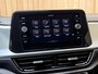 Volkswagen T-Roc 1.0 TSI Life 75 Edition Apple CarPlay/Android Auto | Achteruitrijcamera | Adaptieve cruise control | Climate control | Lichtmetalen sportvelgen | Parkeersensoren voor en achter