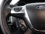 Ford Focus Wagon 1.0 EcoBoost Edition Plus Bluetooth, Cruise control, Parkeersensor achter, Verwarmde voorruit, Binnenspiegel automatisch dimmend, Een comfortabele en praktische stationwagen die veel ruimte en gebruiksgemak biedt. Dankzij het ruime interieur en de grote bagageruimte is deze Focus ideaal voor dagelijks gebruik.