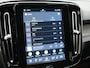 Volvo XC40 Recharge P8 AWD Twin Ultimate 408pk Dealer O.H | Trekhaak Af Fabriek | Adaptive Cruise | Camera | Warmtepomp | Alcantara Sportstoelen Verwarmd | Keyless | Apple Carplay | Pilot Assist | BLIS | Navigatie | Virtual | DAB | 20"L.M |