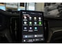 Volvo XC60 2.0 T8 455pk Plus Black edition Panoramadak *BTW* Styling pack 22" LMV Harman/Kardon Bomvol!!