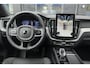 Volvo XC60 2.0 T8 455pk Plus Black edition Panoramadak *BTW* Styling pack 22" LMV Harman/Kardon Bomvol!!