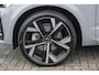 Volvo XC60 2.0 T8 455pk Plus Black edition Panoramadak *BTW* Styling pack 22" LMV Harman/Kardon Bomvol!!