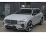 Volvo XC60 2.0 T8 455pk Plus Black edition Panoramadak *BTW* Styling pack 22" LMV Harman/Kardon Bomvol!!