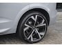 Volvo XC60 2.0 T8 455pk Plus Black edition Panoramadak *BTW* Styling pack 22" LMV Harman/Kardon Bomvol!!