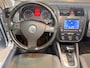 Volkswagen Golf 1.6 FSI Turijn Automaat/Xenon/schuif-kantel dak/Navi/Trekhaak