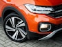 Volkswagen T-Cross 1.0 TSI Style | Trekhaak | Navigatie | Stoelverwarming | Adaptieve Cruise Control | Apple Carplay | Android Auto | LED Koplampen | Virtual Cockpit |