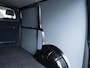 Volkswagen Transporter 2.0 TDI L1H1 28 Bulli | Trekhaak | Navigatie | Virtual Cockpit | Stoelverwarming | Adaptieve Cruise Control | Achterdeuren | Voorruitverwarming |