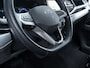 Volkswagen Transporter 2.0 TDI L1H1 28 Bulli | Trekhaak | Navigatie | Virtual Cockpit | Stoelverwarming | Adaptieve Cruise Control | Achterdeuren | Voorruitverwarming |