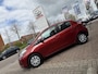Toyota Yaris 1.0 VVT-i Now | All-wheather banden | Dealer onderhouden