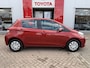 Toyota Yaris 1.0 VVT-i Now | All-wheather banden | Dealer onderhouden
