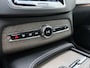 Volvo XC90 T5 251pk AWD Inscription / Ventilatie + Massage / Head-Up / Trekhaak / Standkachel / Panoramadak / ACC / BLIS / Elektr. Stoelen / 20'' / Getint Glas /