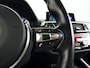 BMW 1-Serie 118i Corporate Lease High Executive | Panoramadak | Park assist | Harman Kardon | Stoelverwarming