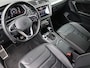 Volkswagen Tiguan 1.4 TSI 245 pk DSG eHybrid R-Line Business | Navigatie | Leder | Led Matrix | Voorstoelen met Geheugen | ACC | Stoel + Stuurverwarming | 360 Camera |
