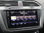 Volkswagen Tiguan 1.4 TSI 245 pk DSG eHybrid R-Line Business | Navigatie | Leder | Led Matrix | Voorstoelen met Geheugen | ACC | Stoel + Stuurverwarming | 360 Camera |