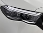 Mercedes-Benz E-klasse 300 e AMG Line | Panorama schuifdak | Stoelventilatie/- verwarming voor | Rijassistentiepakket plus Inclusief 24 maanden MB Certified garantie voor Europa.