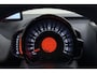 Peugeot 108 1.0 e-VTi Allure | Apple carplay/Android auto | Navigatie via APP. | Airco | All season banden | Lichtmetalen velgen 15'' | Stuurwiel multifunctioneel |