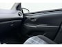 Peugeot 108 1.0 e-VTi Allure | Apple carplay/Android auto | Navigatie via APP. | Airco | All season banden | Lichtmetalen velgen 15'' | Stuurwiel multifunctioneel |