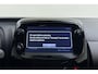 Peugeot 108 1.0 e-VTi Allure | Apple carplay/Android auto | Navigatie via APP. | Airco | All season banden | Lichtmetalen velgen 15'' | Stuurwiel multifunctioneel |