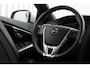 Volvo V40 1.5 T3 Polar+ Sport Panoramadak | Achteruitrijcamera | Cruise Control | Parkeersensoren rondom | DAB+ Radio | Bluetooth telefoonvoorbereiding | Stoelverwarming voorzijde