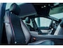 Land Rover Discovery Sport P300e 1.5 R-Dynamic HSE / Pano / Trekhaak / Dealer Ond / 1 Eig / Meridian Surround