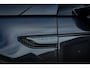 Land Rover Discovery Sport P300e 1.5 R-Dynamic HSE / Pano / Trekhaak / Dealer Ond / 1 Eig / Meridian Surround
