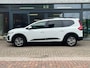 Dacia Jogger 1.0 TCe 100 ECO-G Expression 7p. | Carplay | Cruisecontrol | Parkeersensoren | Navigatie | Telefoonvoorbereiding |
