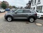 Volkswagen T-Roc 1.5 TSI Life Business, Apple Carplay/Android,Stoelverwarming,Navigatie,Achteruitrij camera,Climate control