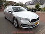 Skoda Octavia Combi 1.5 e-TSI / ACC / CARPLAY / KEYLESS / CAMERA / SFEERVERLICHTING