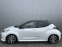 Toyota Yaris 1.5 Hyb. Executive | NL auto | Dealerondehouden | HUD | JBL Audio