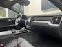 Volvo V60 T6 AWD + Dark | Harman & Kardon audio | Elektrisch bedienbare trekhaak | Memory