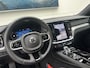 Volvo V60 T6 AWD + Dark | Harman & Kardon audio | Elektrisch bedienbare trekhaak | Memory