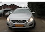 Volvo V60 1.6 T3 Momentum, Automaat, Airco, Navi, Nap.