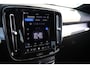 Volvo XC40 2.0 B4 Plus Dark | Trekhaak | BLIS | Harman Kardon |