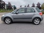 Suzuki SX4 1.6 EXCLUSIVE TREKHAAK ECC KEYLESS