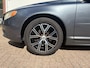 Volvo V70 2.5T Momentum Leder Trekhaak