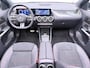 Mercedes-Benz GLA 250 e Business Solution AMG | Panorama - Schuifdak | Trekhaak Wegklapbaar | Sfeerverlichting | Achteruitrij Camera | Klasse 3 Alarm