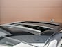 BMW 3-Serie 330i High Executive Automaat | Panoramadak, ACC, Leer, Trekhaak, Apple CarPlay, Stoelverw.- stuurverw., PDC, LED, 19"