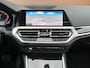 BMW 3-Serie 330i High Executive Automaat | Panoramadak, ACC, Leer, Trekhaak, Apple CarPlay, Stoelverw.- stuurverw., PDC, LED, 19"