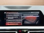 BMW 3-Serie 330i High Executive Automaat | Panoramadak, ACC, Leer, Trekhaak, Apple CarPlay, Stoelverw.- stuurverw., PDC, LED, 19"