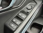 BMW 3-Serie 330i High Executive Automaat | Panoramadak, ACC, Leer, Trekhaak, Apple CarPlay, Stoelverw.- stuurverw., PDC, LED, 19"