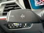 BMW 3-Serie 330i High Executive Automaat | Panoramadak, ACC, Leer, Trekhaak, Apple CarPlay, Stoelverw.- stuurverw., PDC, LED, 19"