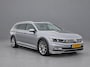 Volkswagen Passat Variant 1.4 TSI ACT Highline Business R | EL. Trekhaak | Clima | ACC | Stoelverwarming | Leder
