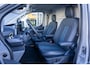 Ford E-Transit Cust. 340 L2H1 Sport 71 kWh | Camera | Apple Carplay/Android Auto | Cruise adaptief | Stuur/stoel/voorruit verwarming | Keyless entry/start | Digitaal dashboard | Achteruitrijcamera | Apple Carplay/Android Auto|telefoonintegratie premium | Cruise control adaptief met Stop&Go en stuurhulp