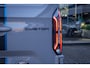 Ford E-Transit Cust. 340 L2H1 Sport 71 kWh | Camera | Apple Carplay/Android Auto | Cruise adaptief | Stuur/stoel/voorruit verwarming | Keyless entry/start | Digitaal dashboard | Achteruitrijcamera | Apple Carplay/Android Auto|telefoonintegratie premium | Cruise control adaptief met Stop&Go en stuurhulp