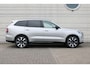 Volvo EX90 Twin Motor Ultra 7p. 111 kWh | Apple Carplay & Android Auto | Bots herkenning en activatie | Buitenspiegels elektrisch inklapbaar | Cruise control adaptief en stuurhulp | Dodehoekdetectie met correctie | Elektrisch verstelbare stoel(en) met geheugen | Kunstlederen bekleding | Panoramadak | Lichtmetalen velgen 21"