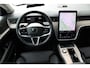 Volvo EX90 Twin Motor Ultra 7p. 111 kWh | Apple Carplay & Android Auto | Bots herkenning en activatie | Buitenspiegels elektrisch inklapbaar | Cruise control adaptief en stuurhulp | Dodehoekdetectie met correctie | Elektrisch verstelbare stoel(en) met geheugen | Kunstlederen bekleding | Panoramadak | Lichtmetalen velgen 21"