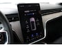 Volvo EX90 Twin Motor Ultra 7p. 111 kWh | Apple Carplay & Android Auto | Bots herkenning en activatie | Buitenspiegels elektrisch inklapbaar | Cruise control adaptief en stuurhulp | Dodehoekdetectie met correctie | Elektrisch verstelbare stoel(en) met geheugen | Kunstlederen bekleding | Panoramadak | Lichtmetalen velgen 21"