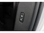 Volvo EX90 Twin Motor Ultra 7p. 111 kWh | Apple Carplay & Android Auto | Bots herkenning en activatie | Buitenspiegels elektrisch inklapbaar | Cruise control adaptief en stuurhulp | Dodehoekdetectie met correctie | Elektrisch verstelbare stoel(en) met geheugen | Kunstlederen bekleding | Panoramadak | Lichtmetalen velgen 21"