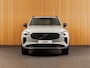 Volvo XC90 2.0 T8 Plug-in hybrid AWD Ultra Black Edition B&W | 22" | TREKHAAK | LUCHTVERING | MASSAGE